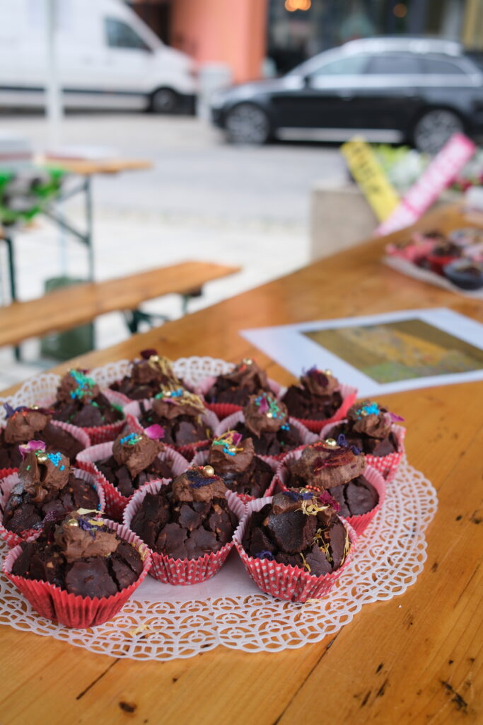 2025, leckere Muffins als kleine Stärkung zwischendurch